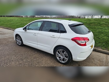 Used Citroen C4 2014 for sale - 77431016: Photo