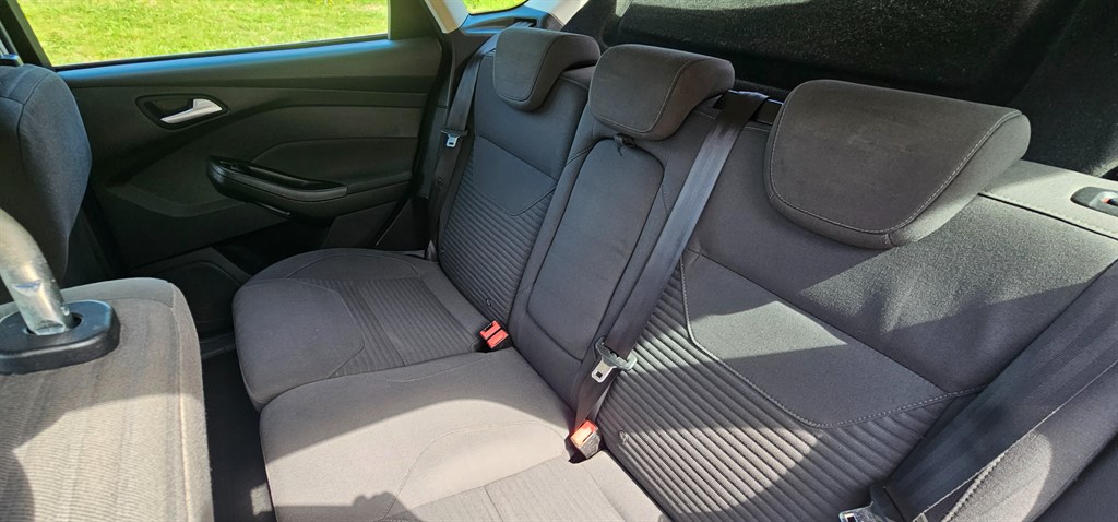 Used Ford Focus 2015 for sale - 76628535: Photo 11