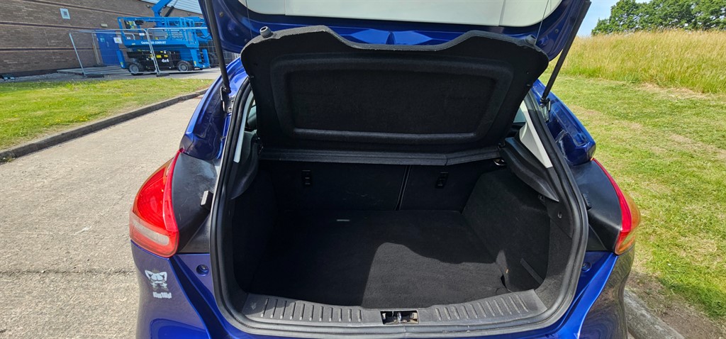 Used Ford Focus 2015 for sale - 76628535: Photo 13