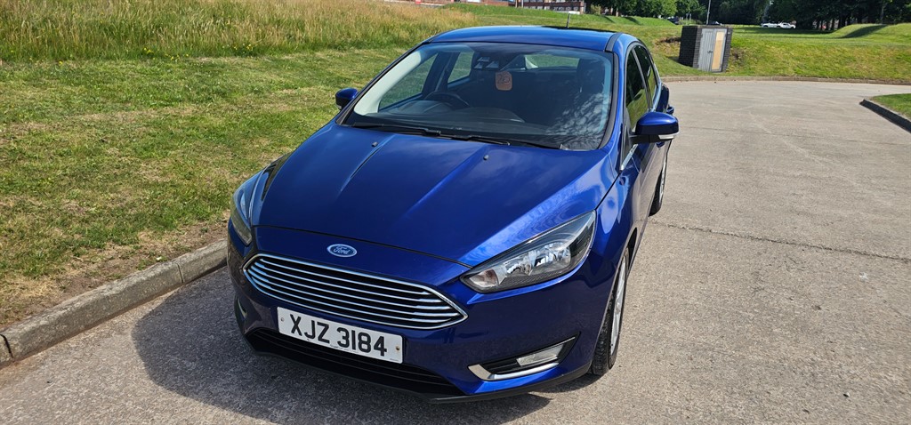 Used Ford Focus 2015 for sale - 76628535: Photo 3