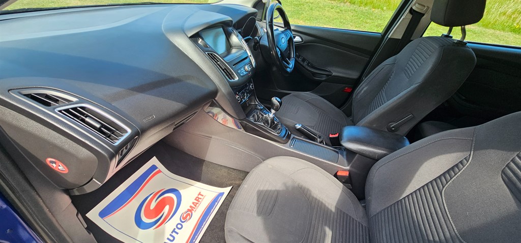 Used Ford Focus 2015 for sale - 76628535: Photo 9