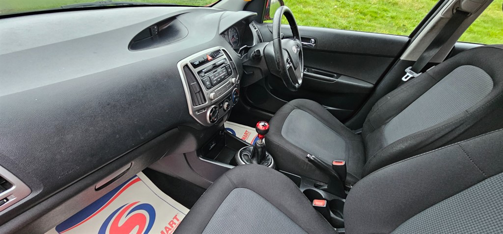 Used Hyundai i20 2014 for sale - 77326555: Photo 11