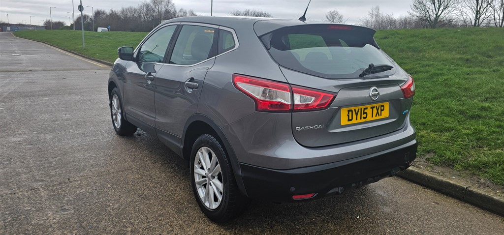 Used Nissan Qashqai 2015 for sale - 77588868: Photo 3