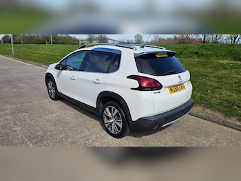 Used Peugeot 2008 2016 for sale - 78089098: Photo