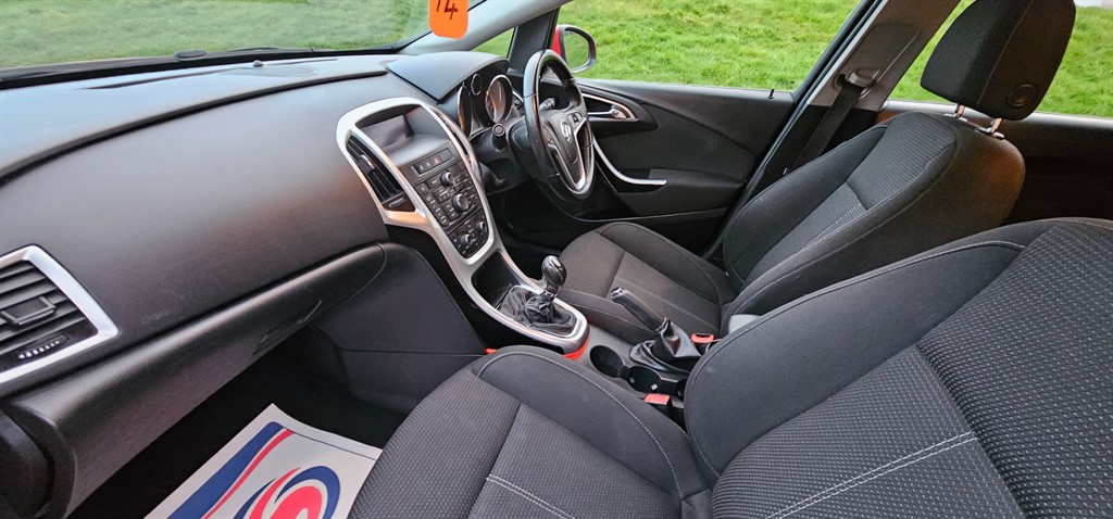 Used Vauxhall Astra 2012 for sale - 77186581: Photo 14