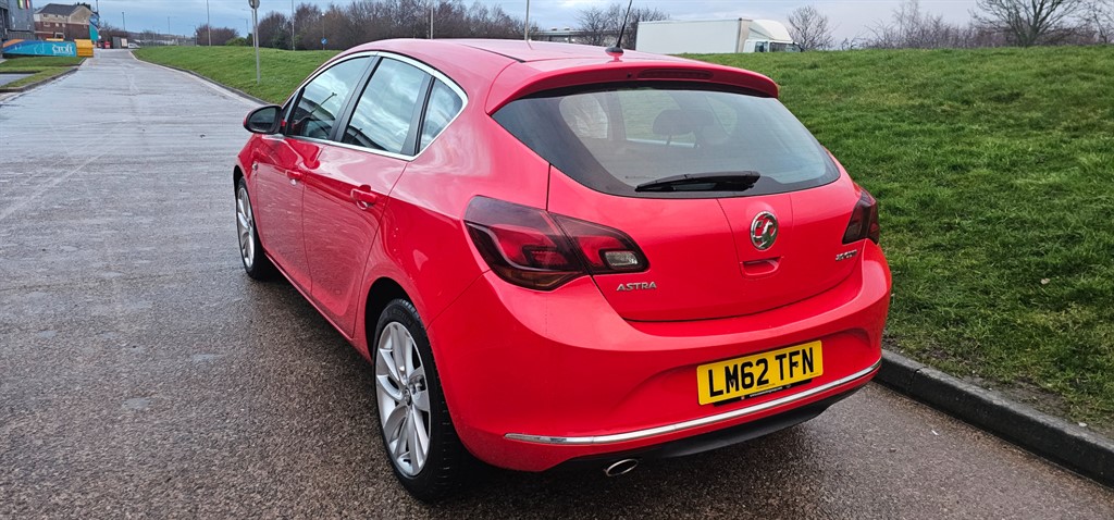 Used Vauxhall Astra 2012 for sale - 77186581: Photo 3