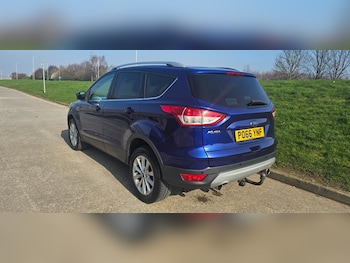 Used Ford Kuga 2016 for sale - 77660707: Photo