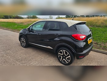 Used Renault Captur 2016 for sale - 79583959: Photo