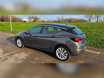 Used Vauxhall Astra 2016 for sale - 76615912: Photo
