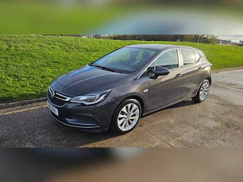 Used Vauxhall Astra 2016 for sale - 76615912: Photo