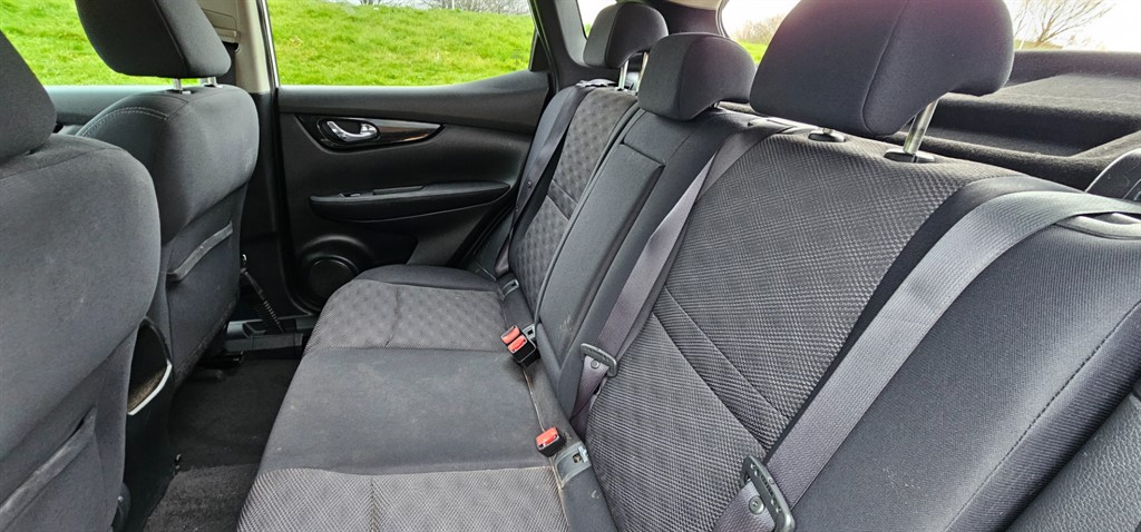 Used Nissan Qashqai 2014 for sale - 77588857: Photo 15