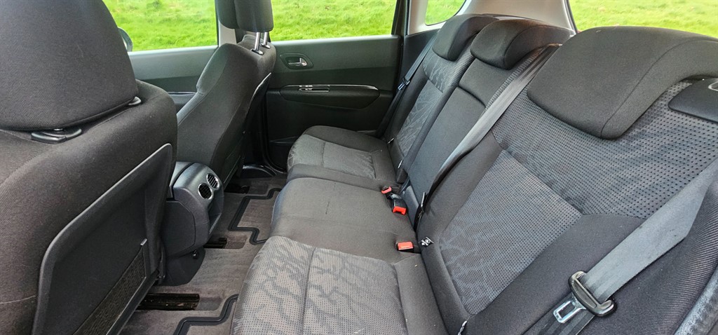 Used Peugeot 3008 2011 for sale - 76628565: Photo 10