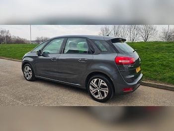 Used Citroen C4 Picasso 2015 for sale - 79486197: Photo