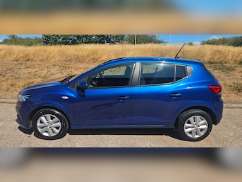 Used Dacia Sandero 2021 for sale - 79311888: Photo