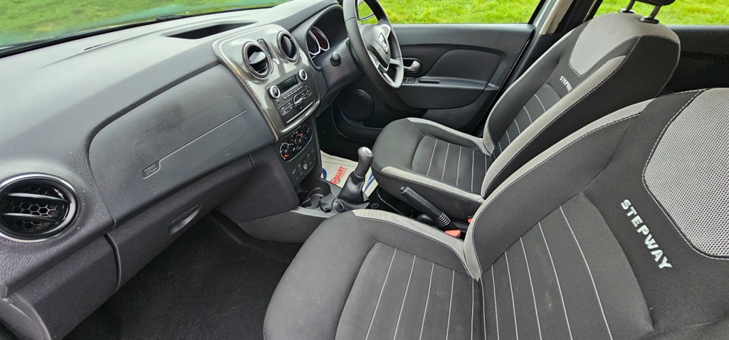 Used Dacia Sandero 2018 for sale - 77193790: Photo 10