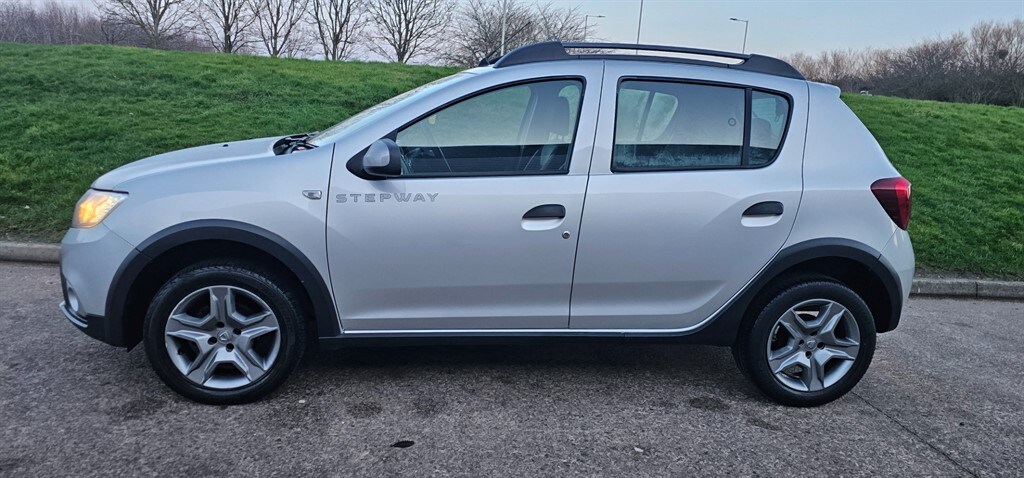 Used Dacia Sandero 2018 for sale - 77193790: Photo 6