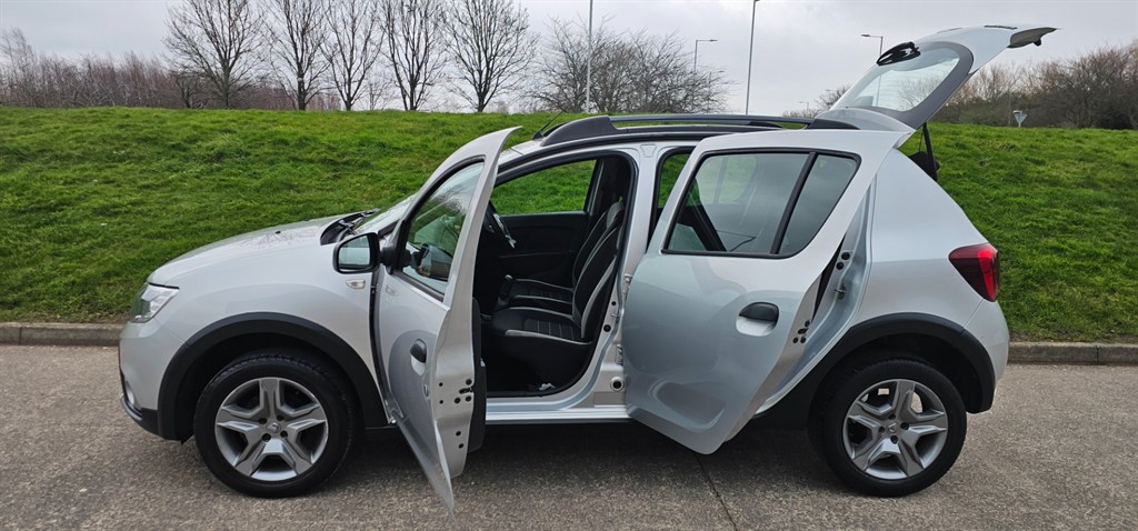 Used Dacia Sandero 2018 for sale - 77193790: Photo 8