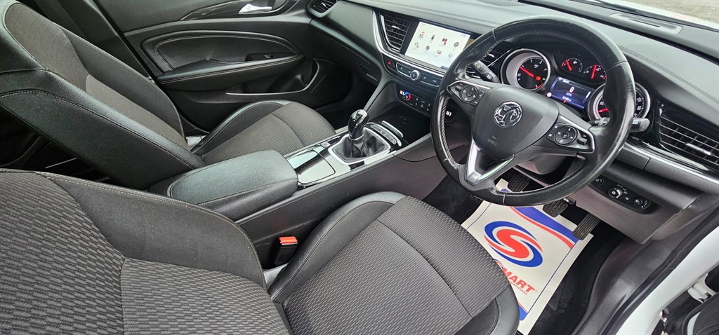 Used Vauxhall Insignia 2017 for sale - 77079304: Photo 17