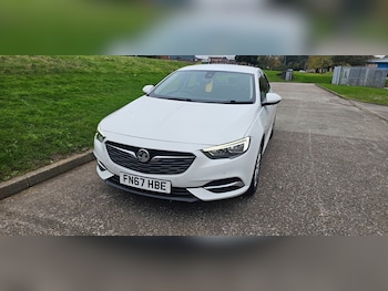 Used Vauxhall Insignia 2017 for sale - 77079304: Photo