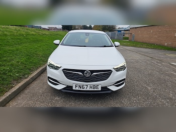 Used Vauxhall Insignia 2017 for sale - 77079304: Photo