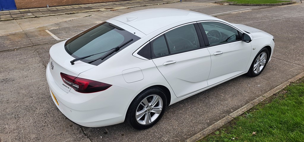 Used Vauxhall Insignia 2017 for sale - 77079304: Photo 7