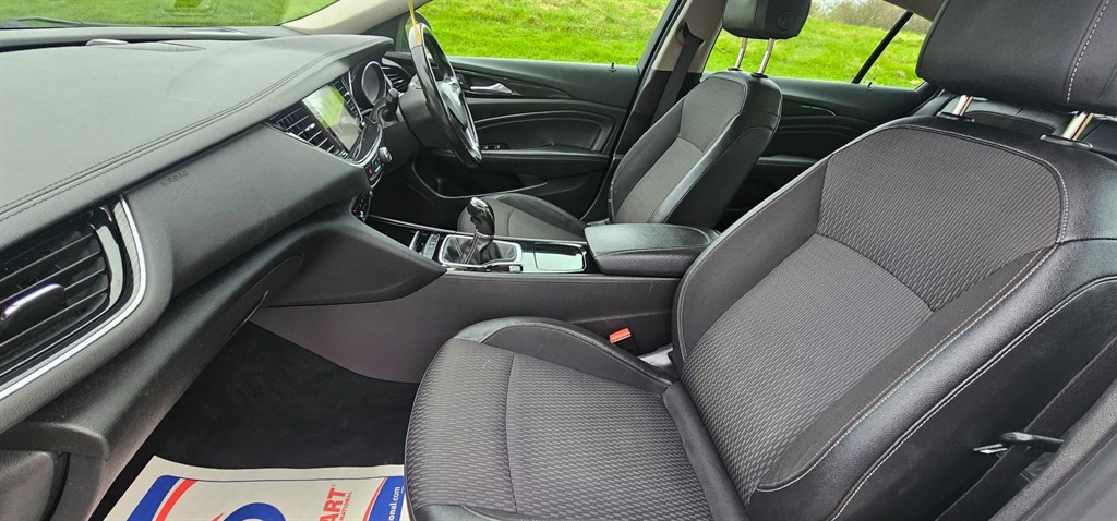 Used Vauxhall Insignia 2017 for sale - 77079304: Photo 9