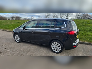 Used Vauxhall Zafira 2015 for sale - 76628598: Photo