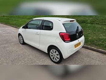 Used Citroen C1 2015 for sale - 76628547: Photo