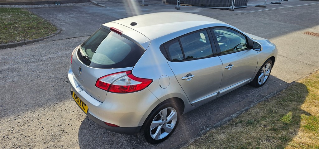 Used Renault Megane 2013 for sale - 76628478: Photo 3