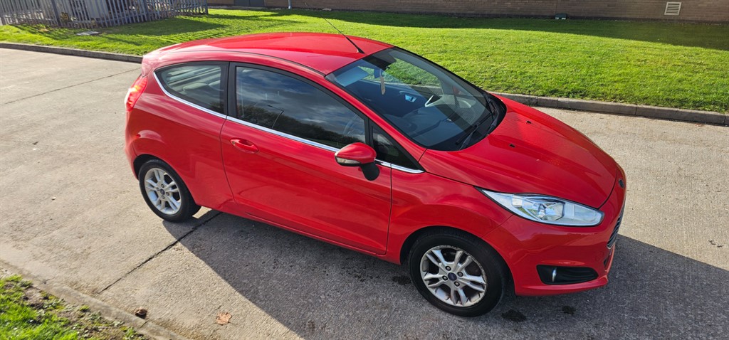 Used Ford Fiesta 2015 for sale - 76628562: Photo 4