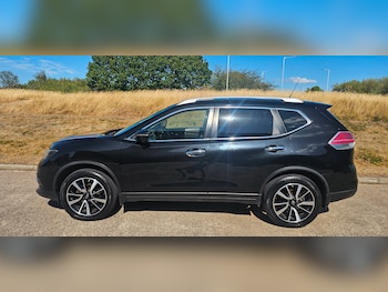 Used Nissan X-Trail 2015 for sale - 79344237: Photo