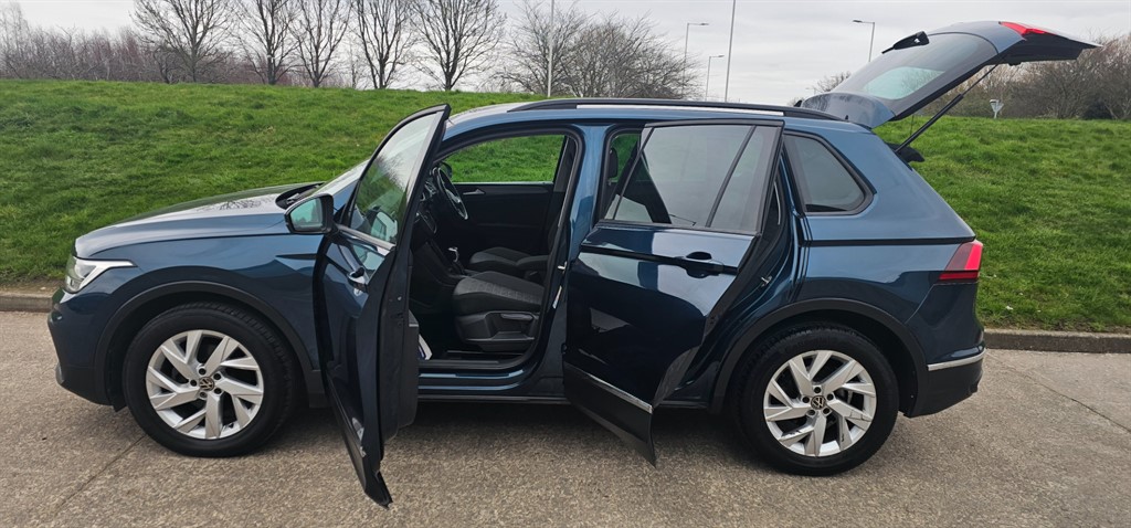 Used Volkswagen Tiguan 2022 for sale - 77588850: Photo 11