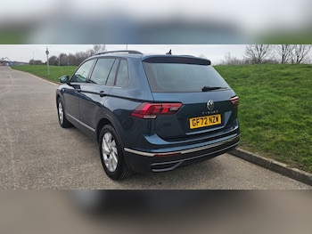 Used Volkswagen Tiguan 2022 for sale - 77588850: Photo