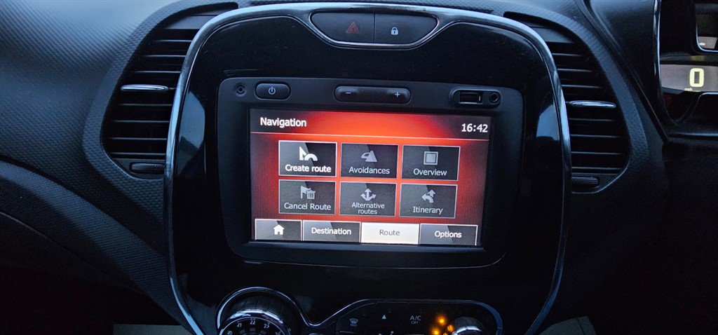 Used Renault Captur 2015 for sale - 76628571: Photo 23