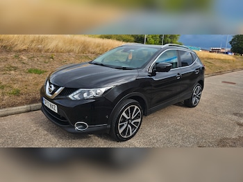 Used Nissan Qashqai 2017 for sale - 79567394: Photo