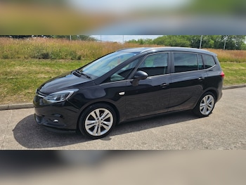 Used Vauxhall Zafira Tourer 2017 for sale - 78880577: Photo