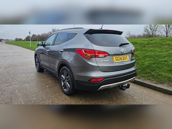 Used Hyundai Santa Fe 2014 for sale - 77499890: Photo