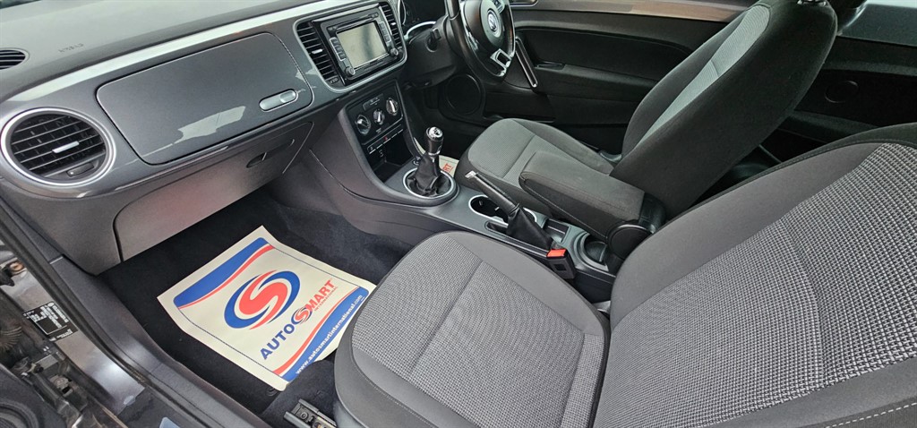 Used Volkswagen Beetle 2015 for sale - 76966990: Photo 14