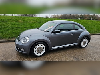 Used Volkswagen Beetle 2015 for sale - 76966990: Photo