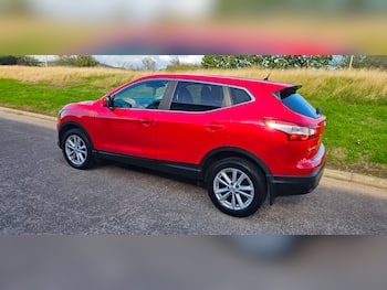 Used Nissan Qashqai 2016 for sale - 79700637: Photo