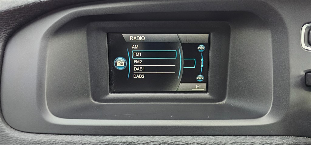 Used Volvo V40 2016 for sale - 76966998: Photo 26