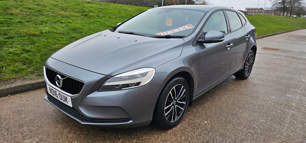 Used Volvo V40 2016 for sale - 76966998: Photo 5