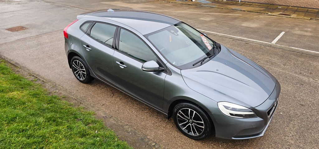 Used Volvo V40 2016 for sale - 76966998: Photo 9
