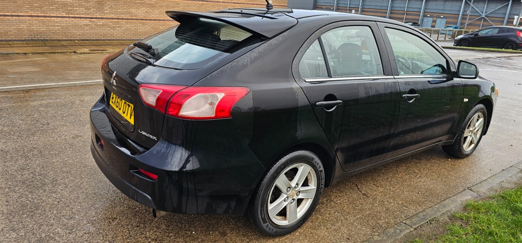 Used Mitsubishi Lancer 2010 for sale - 77435368: Photo 6