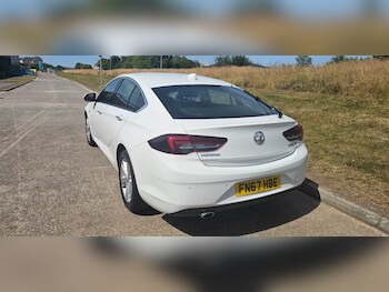 Used Vauxhall Insignia 2017 for sale - 79008116: Photo