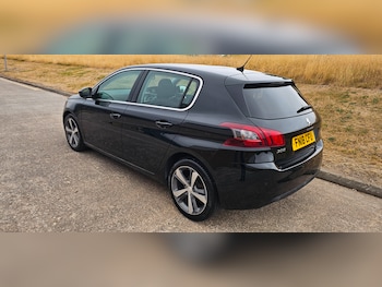 Used Peugeot 308 2018 for sale - 79254868: Photo