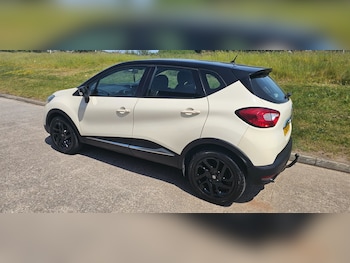 Used Renault Captur 2014 for sale - 78555780: Photo