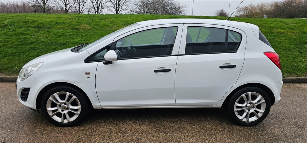 Used Vauxhall Corsa 2012 for sale - 76978074: Photo 1