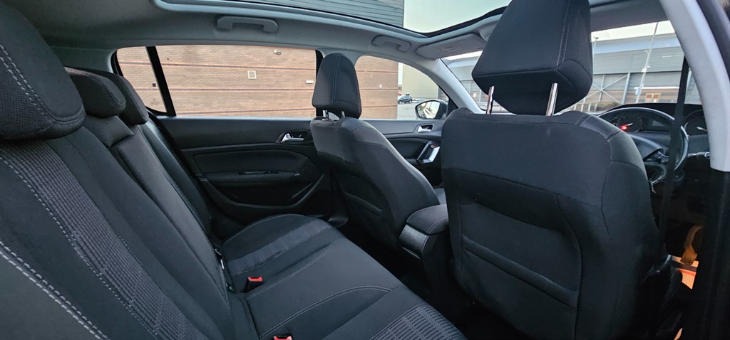 Used Peugeot 308 2018 for sale - 76628590: Photo 17