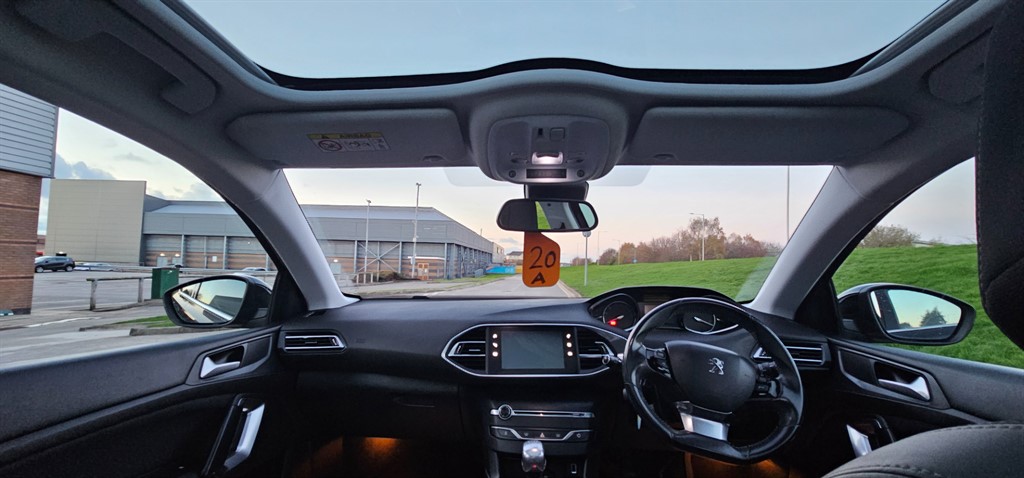 Used Peugeot 308 2018 for sale - 76628590: Photo 20